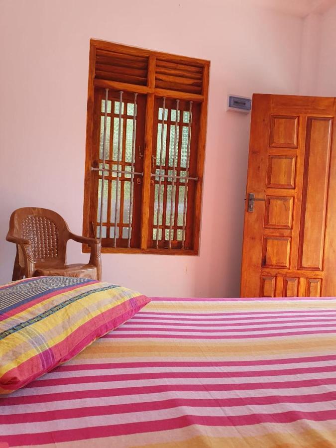 Chandi Gaya Beach Guesthouse Tangalle Exteriér fotografie